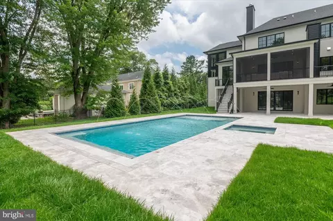8912 Gallant Green Dr, Mclean, VA 22102 photo 79