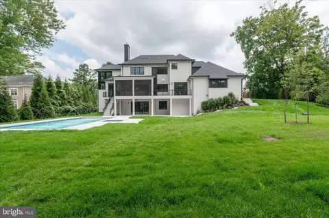 8912 Gallant Green Dr, Mclean, VA 22102 photo 80