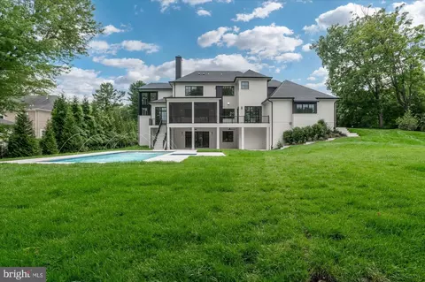 8912 Gallant Green Dr, Mclean, VA 22102 photo 81