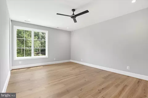 8912 Gallant Green Dr, Mclean, VA 22102 photo 58