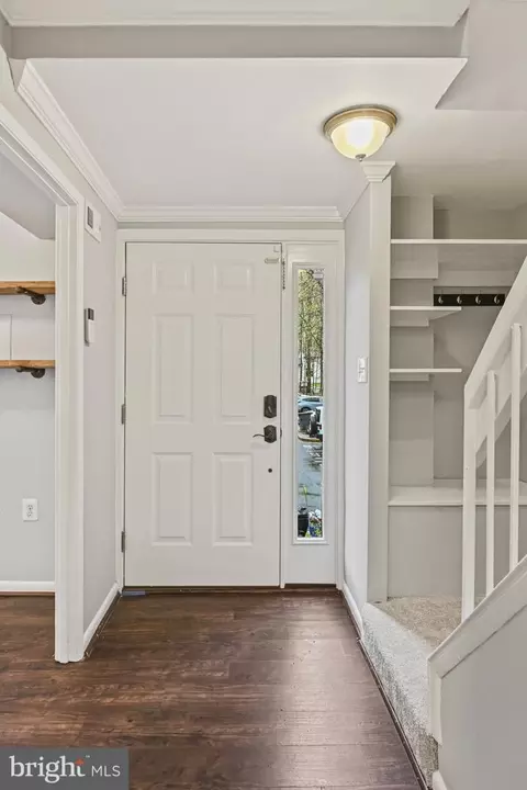 Entry Way - 2402 Cloudcroft Sq, Reston, VA 20191 photo 3 of 6