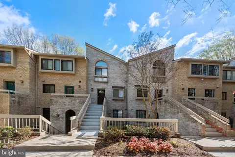 11116 Boathouse Ct #93, Reston, VA 20191