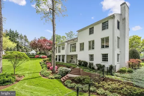 Exterior - 932 Woburn Ct, Mclean, VA 22102 photo 25 of 25