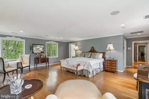 Other - 932 Woburn Ct, Mclean, VA 22102 photo 10 of 19