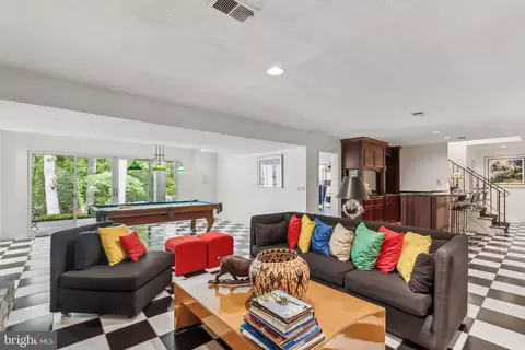 Other - 932 Woburn Ct, Mclean, VA 22102 photo 16 of 19