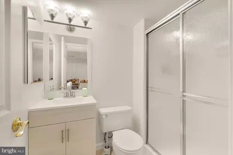 5963 Ranleigh Manor Dr, Mclean, VA 22101 photo 46