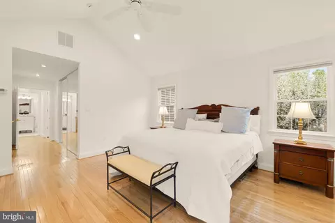 5963 Ranleigh Manor Dr, Mclean, VA 22101 photo 30