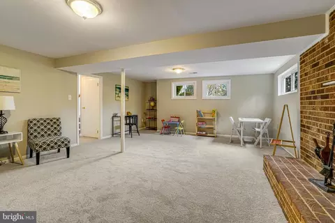 8618 Kenilworth Dr, Springfield, VA 22151 photo 35