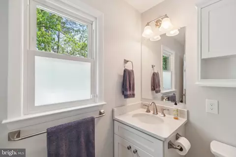 6919 Gillings Rd, Springfield, VA 22152 photo 20