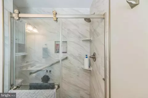 6919 Gillings Rd, Springfield, VA 22152 photo 40