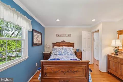 6919 Gillings Rd, Springfield, VA 22152 photo 23