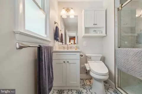 6919 Gillings Rd, Springfield, VA 22152 photo 21