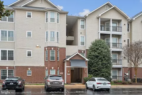 1600 Spring Gate Dr #2112, Mclean, VA 22102