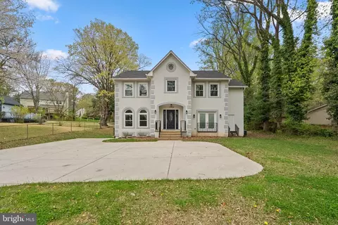 2924 Hunter Rd, Fairfax, VA 22031