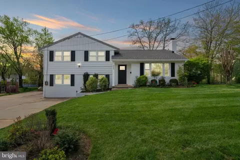 Exterior - 6607 Edsall Rd, Springfield, VA 22151 photo 2 of 6
