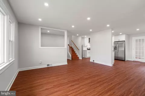 Living - 6607 Edsall Rd, Springfield, VA 22151 photo 3 of 6