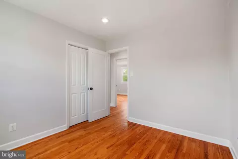 Bedroom - 6607 Edsall Rd, Springfield, VA 22151 photo 3 of 5
