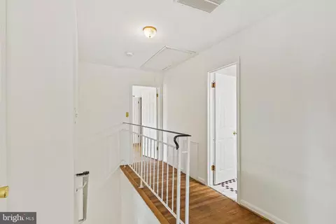 7034 Bradwood Ct, Springfield, VA 22151 photo 27