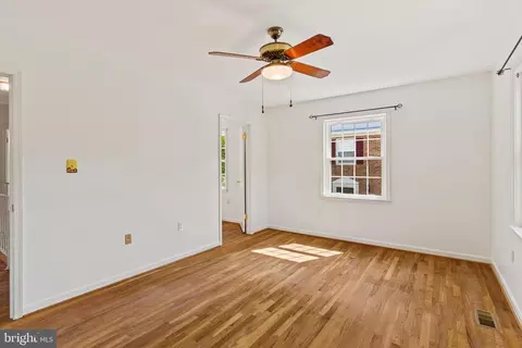 7034 Bradwood Ct, Springfield, VA 22151 photo 21