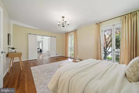Bedroom - 1520 Highwood Dr, Mclean, VA 22101 photo 2 of 14