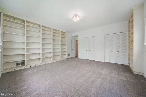 Bedroom - 1520 Highwood Dr, Mclean, VA 22101 photo 14 of 14