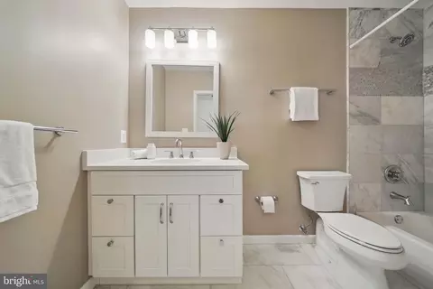 Bath - 1520 Highwood Dr, Mclean, VA 22101 photo 1 of 5