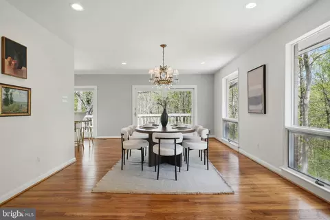 Dining - 1520 Highwood Dr, Mclean, VA 22101 photo 5 of 6