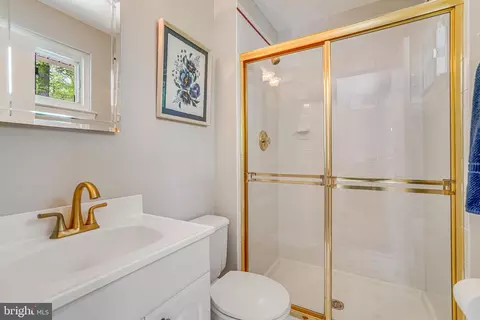 8608 London Ct, Springfield, VA 22151 photo 27