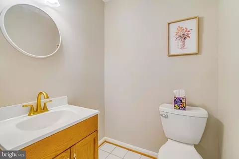 8608 London Ct, Springfield, VA 22151 photo 11