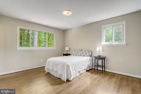 8608 London Ct, Springfield, VA 22151 photo 24