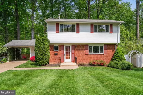 8608 London Ct, Springfield, VA 22151