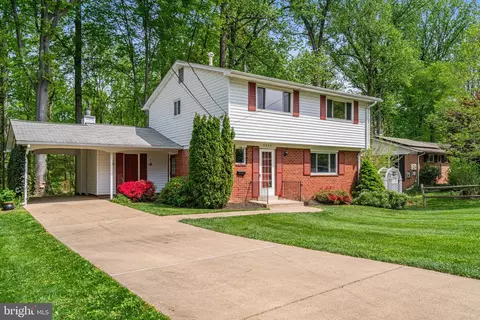 8608 London Ct, Springfield, VA 22151 photo 2