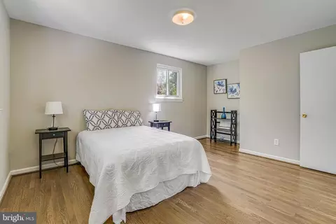 8608 London Ct, Springfield, VA 22151 photo 25