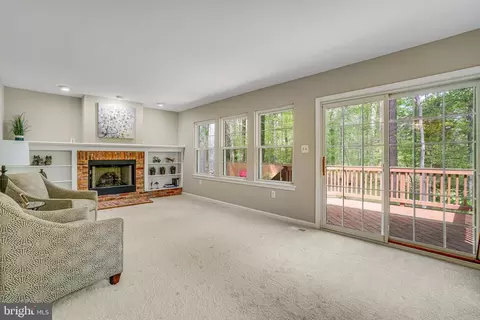 8608 London Ct, Springfield, VA 22151 photo 12