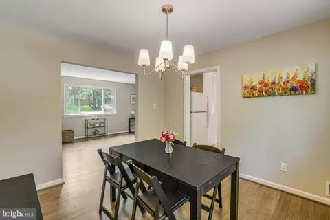 8608 London Ct, Springfield, VA 22151 photo 7
