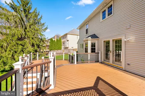 7908 Deerlee Dr, Springfield, VA 22153 photo 19