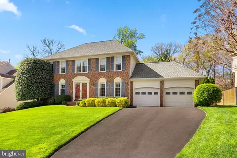 7908 Deerlee Dr, Springfield, VA 22153 photo 8