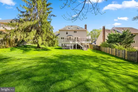 7908 Deerlee Dr, Springfield, VA 22153 photo 26