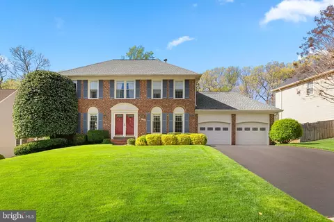 7908 Deerlee Dr, Springfield, VA 22153 photo 10