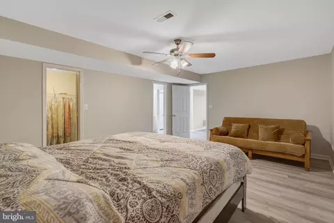 Bedroom - 14044 Eagle Chase Cir, Chantilly, VA 20151 photo 14 of 14