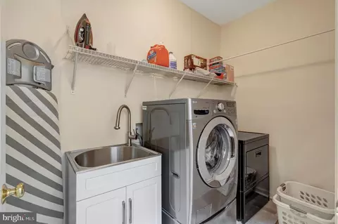 Other - 14044 Eagle Chase Cir, Chantilly, VA 20151 photo 17 of 26