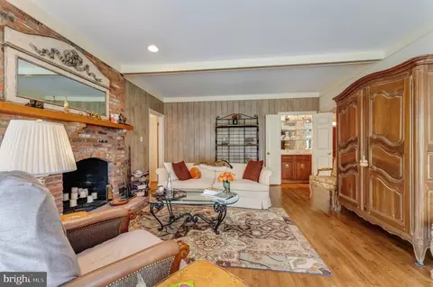 Other - 7419 Georgetown Ct, Mclean, VA 22102 photo 8 of 30