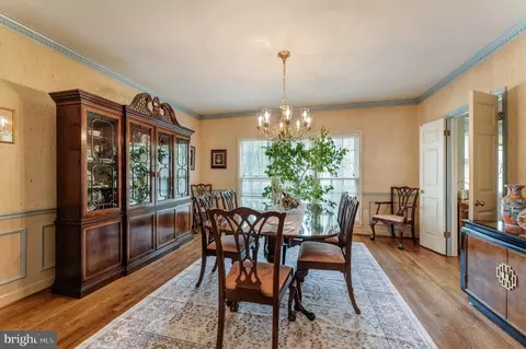 Dining - 7419 Georgetown Ct, Mclean, VA 22102 photo 1 of 5