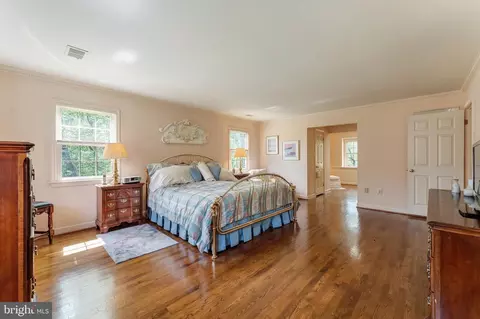 Bedroom - 7419 Georgetown Ct, Mclean, VA 22102 photo 2 of 7