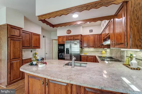 Kitchen - 7419 Georgetown Ct, Mclean, VA 22102 photo 4 of 4