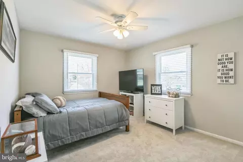 7205 Danford Ln, Springfield, VA 22152 photo 15