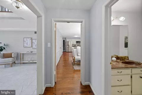 6294 Dunaway Ct, Mclean, VA 22101 photo 50