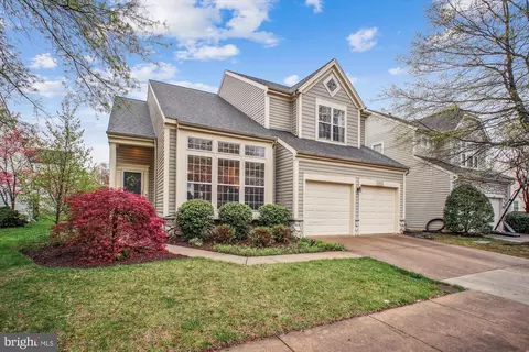 2454 Arctic Fox Way, Reston, VA 20191
