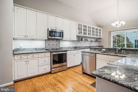 Kitchen - 2454 Arctic Fox Way, Reston, VA 20191 photo 1 of 4
