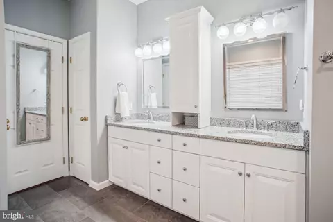 Bath - 2454 Arctic Fox Way, Reston, VA 20191 photo 3 of 6